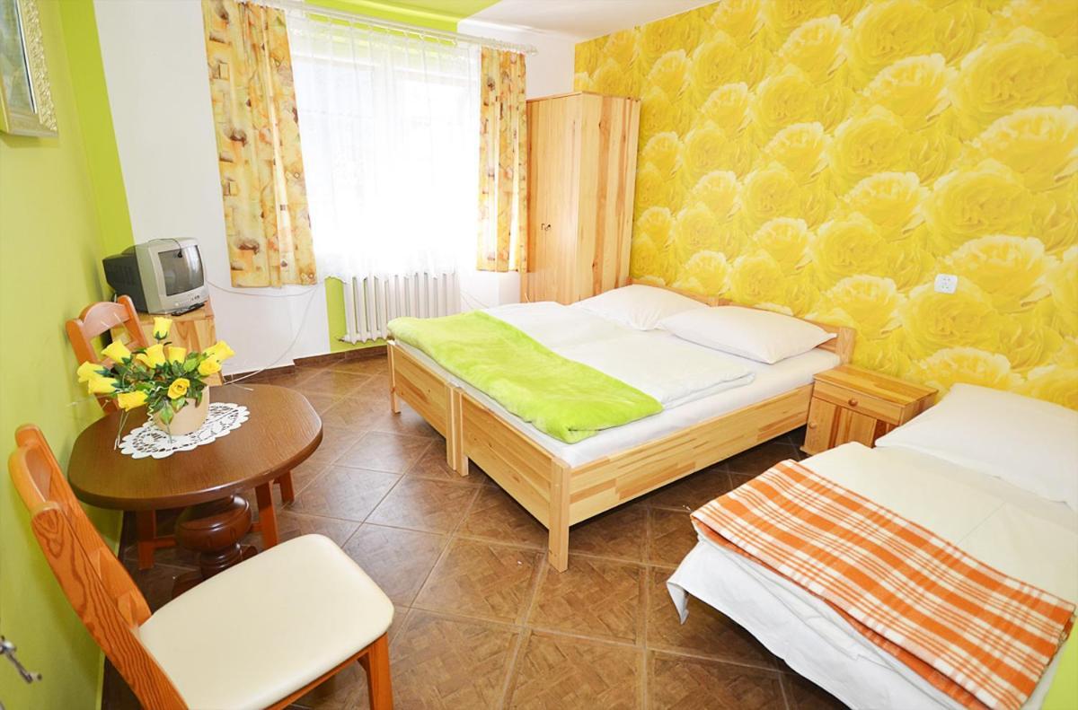 Pokoje Goscinne Nina Ujście-Darłowskie Exterior foto